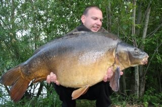 <span class=bold>44</span>lb