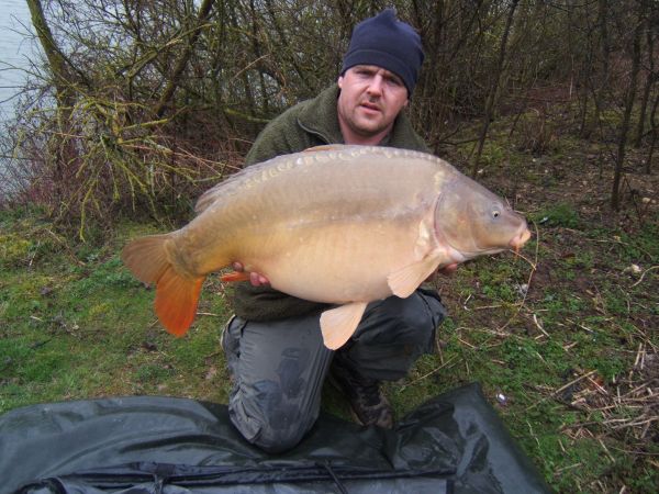 <span class=bold>34</span>lb